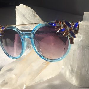 Awesome Fashion Sunny’s! Like new!